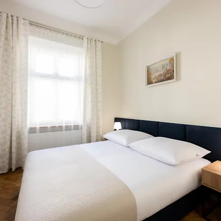 Lägenhet Native Rajska 6 Kraków